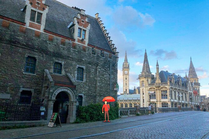 Private Historical Tour: The Best of Ghent - St Veerleplein, the square of death and life