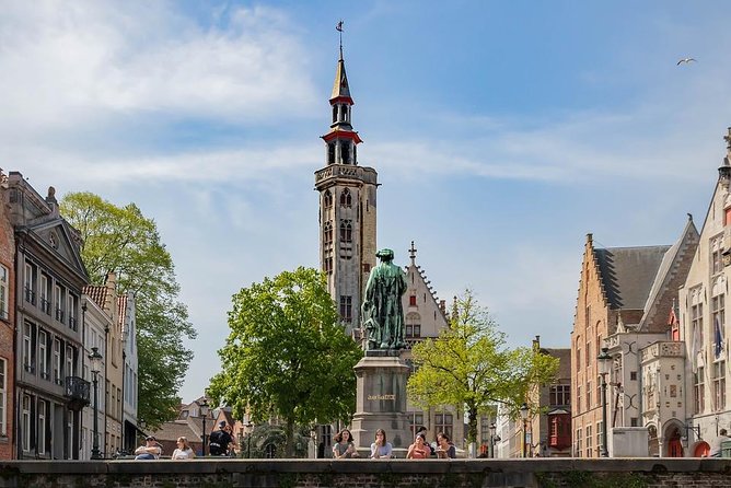 Private shore excursion from Zeebrugge to Bruges with driver and guide - Who will get the most from this Bruges outing