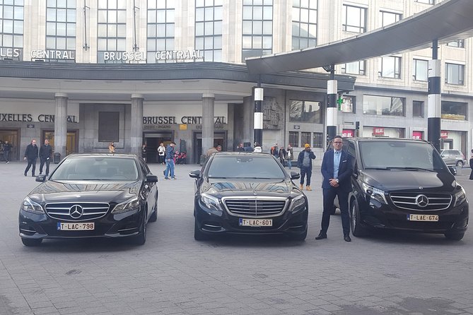 Private Transfer from Bruges to Brussels By Business car - Comfort, luggage, and onboard extras