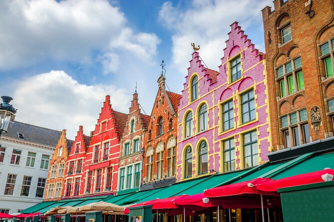 Romantic Bruges: Love Between the Canals Exploration Game - Town Hall Square, the Fish Market, and Rozenhoedkaai