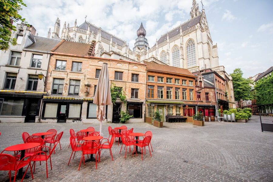 Surprise tour of Antwerp guided by a Local - Local advice for bars, cafes, and restaurants