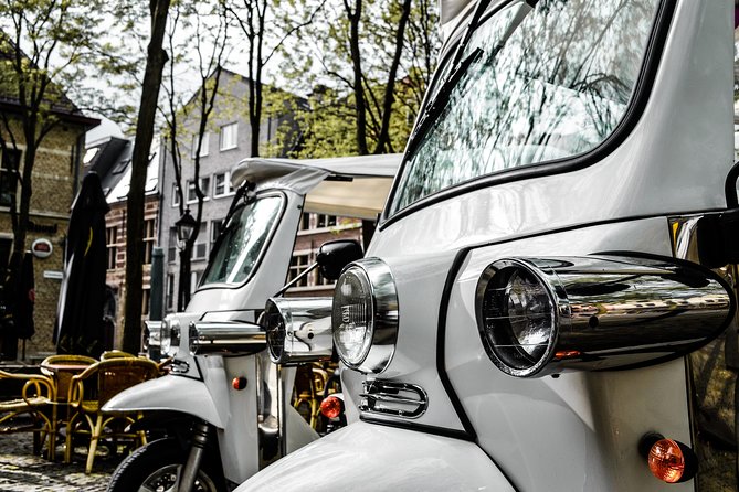 TukTuk Tour through historic Antwerp 2.5h - Why a tuk-tuk works well in Antwerp