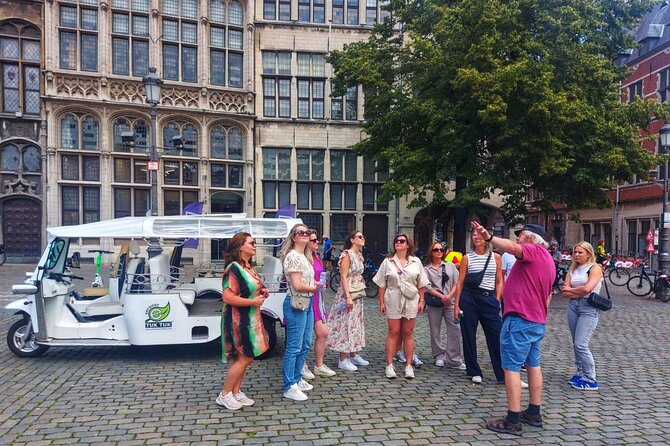 TukTuk Tour through historic Antwerp 2.5h - Grote Markt and the Brabo story