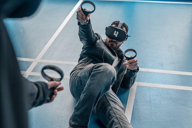 Virtual reality adventure in Brussels in Virtual Zone - Choosing between space, seabed, and zombies