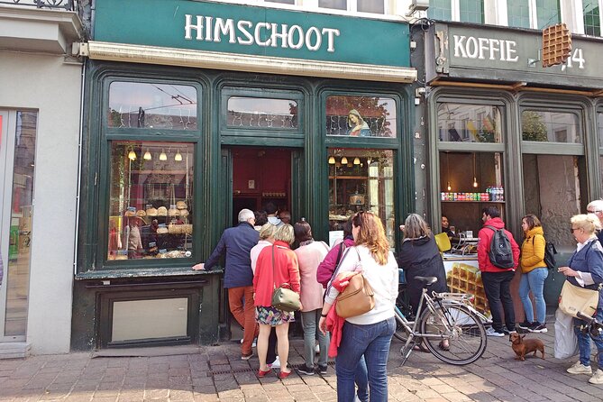 Walking Food Tour in Ghent - Dietary needs, families, and physical comfort